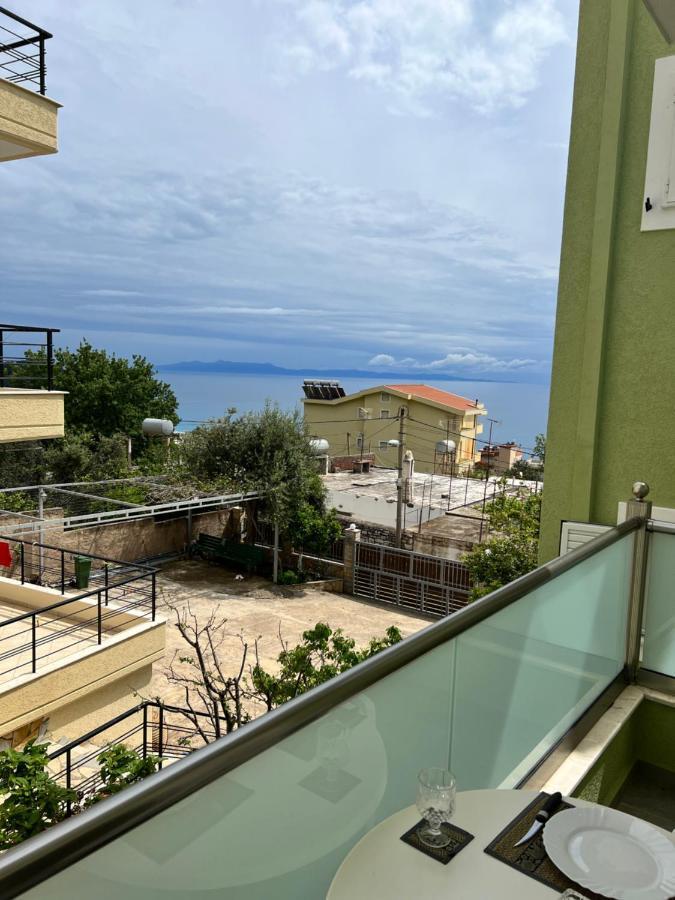 Oscar'S Apartments Drymades Dhërmi Esterno foto